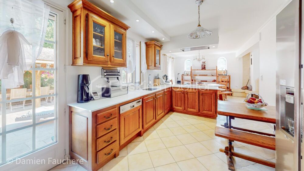 � vendre  Propri�t�/ch�teau Milly-la-For�t (91490)