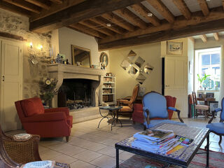  Maison à vendre 10 pièces 239 m²