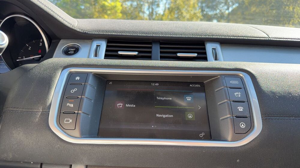 Range Rover Evoque 2.0 TD4 150 SE Dynamic 2017 occasion 42000 Saint Etienne