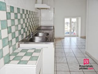  Immeuble � vendre 6 pi�ces 137 m�