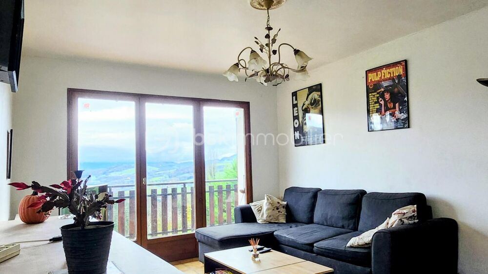 VALLIERES --- CALME --- VUE DEGAGEE --- 4 CHAMBRES --- GARAGE --- CAVE