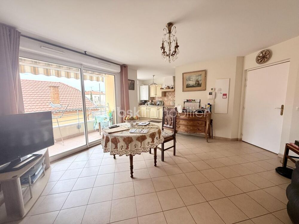Appartement 3 pièces 66m² avec Balcon, Garage et Cave  Centre-ville de Digne-les-Bains (04)