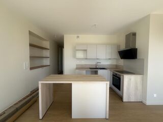  Appartement à louer 3 pièces 68 m²