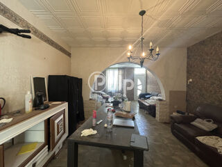  Immeuble � vendre 15 + pi�ces 290 m�