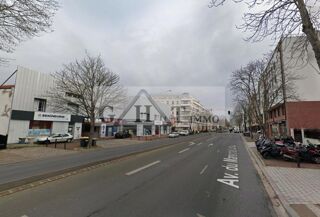   BOUTIQUE  A VENDRE 1130M2 RUEIL MALMAISON Rueil malmaison