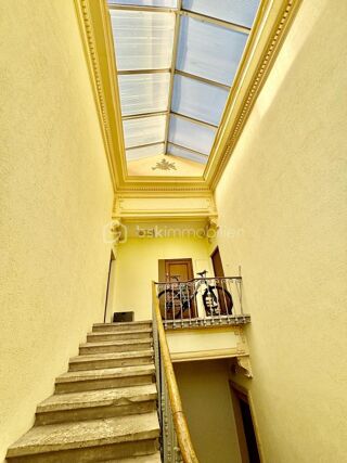  Immeuble � vendre 15 + pi�ces 400 m�