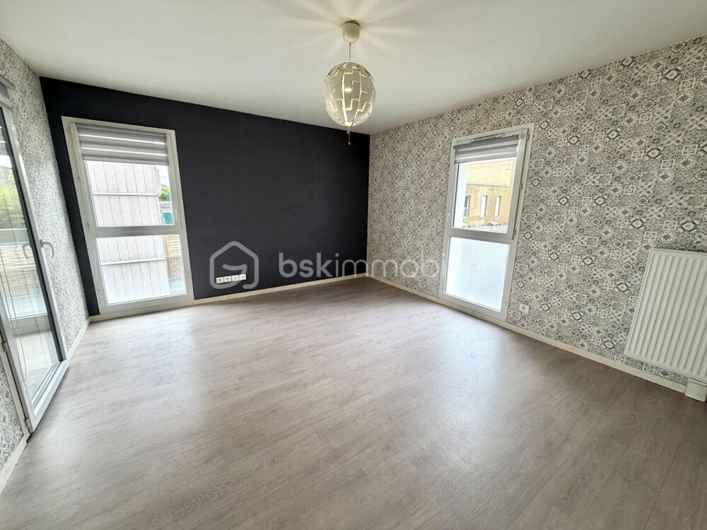 Rouen 76100 - Appartement T3 dans résidence moderne - une place de parking, terrasse, deux chambres