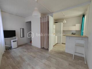  Immeuble à vendre 8 pièces 180 m²