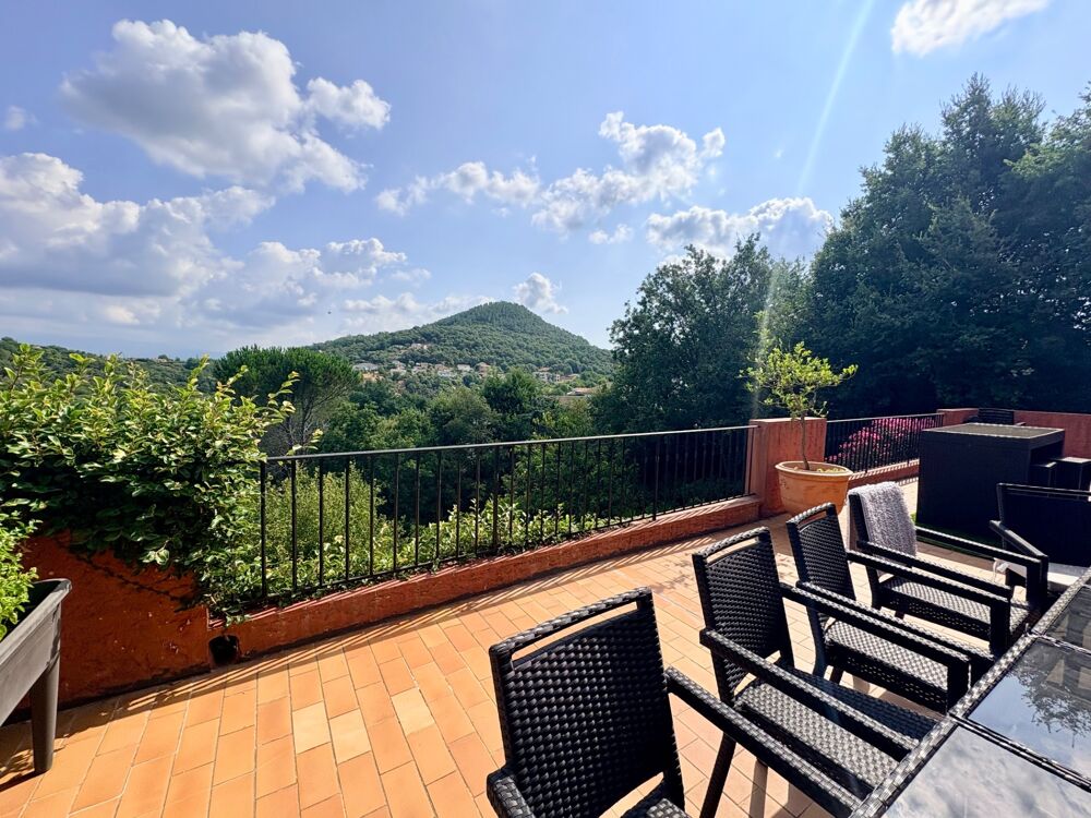Maison à Propriété dexception de 500 m²  Maison de famille ou domaine d'accueil (Gîtes & Chambres d'Hôtes)