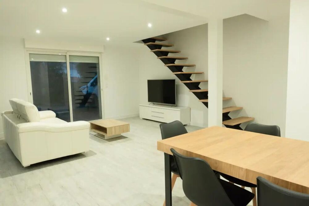 Maison à vendre 5 pièces CAPBRETON (40)