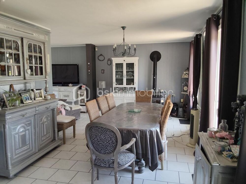 Maison 5 pièces 103 m² · à Travecy · 103 m² · 168 000 €