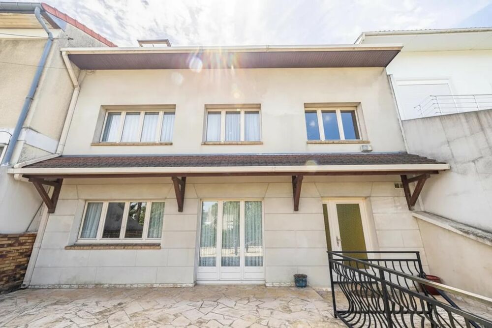Vente Maison Maison de 9 pièces de 450 m² à Noisy-le-Sec Noisy le sec