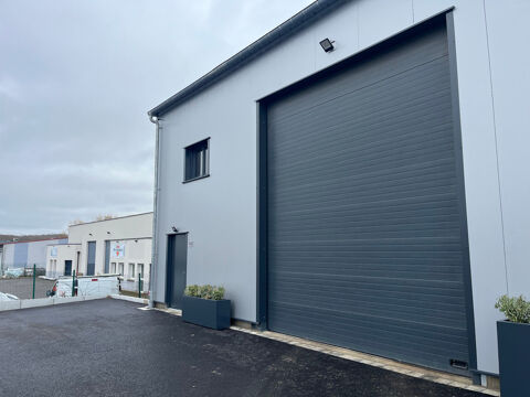   Local/bureau à louer 200m² PLESNOIS (57) 