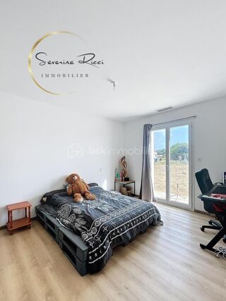  Villa � vendre 6 pi�ces 181 m�