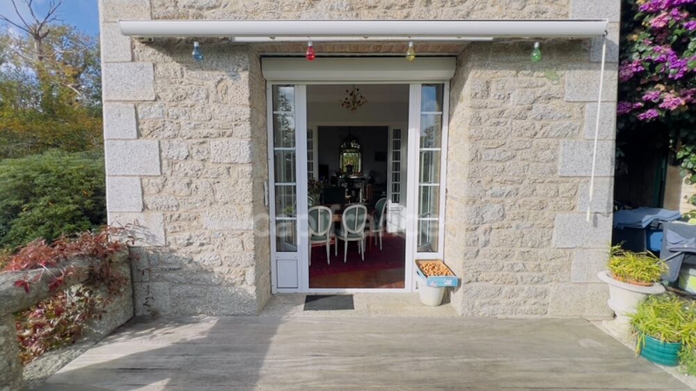 Finistère (29)  À vendre à PONT AVEN - Maison à vendre 6 pièces de 145 m² habitable et 230 m² utile - Terrain de 4 500 m² - Gar