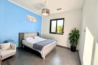  Villa  vendre 6 pices 145 m