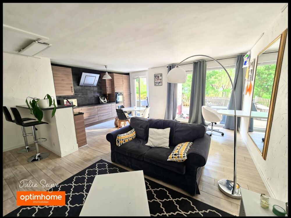 Vente Appartement T3 Cessy centre en rez-de-jardin avec terrasse de 57 m², garage, cave et parking Cessy