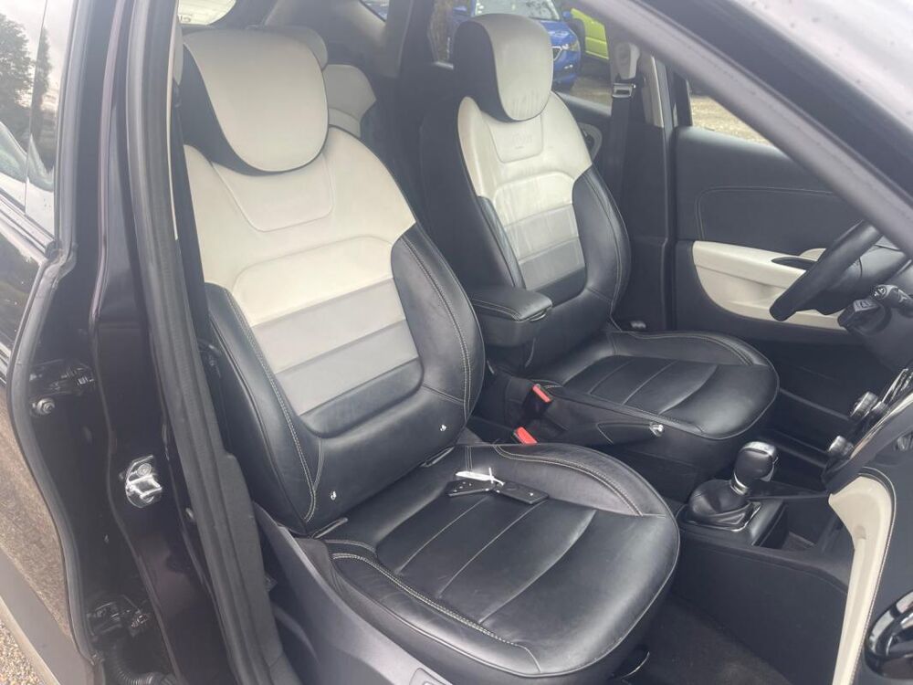 Captur 1.3 TCe 150ch FAP Initiale Paris EDC 2018 occasion 84700 Sorgues