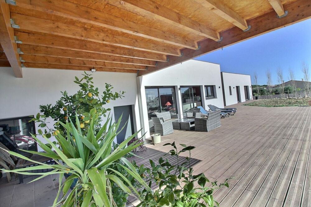Maison d'architecte 6 pièce(s) 133 m2 Peyriac Minervois