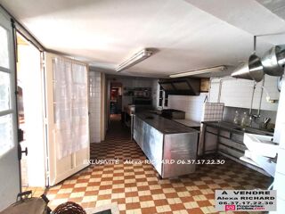  Immeuble  vendre 7 pices 270 m