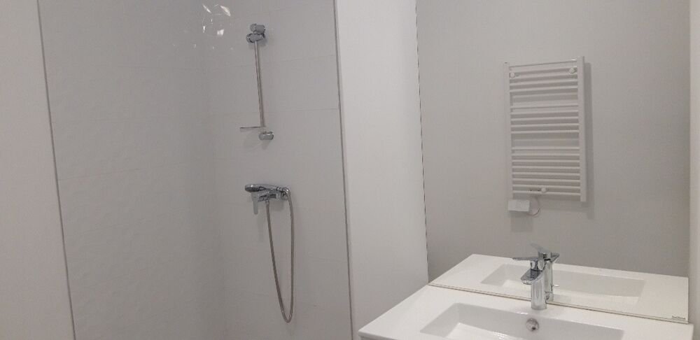 Location Appartement T2 avec parking et balcon à MARSEILLE Marseille 10