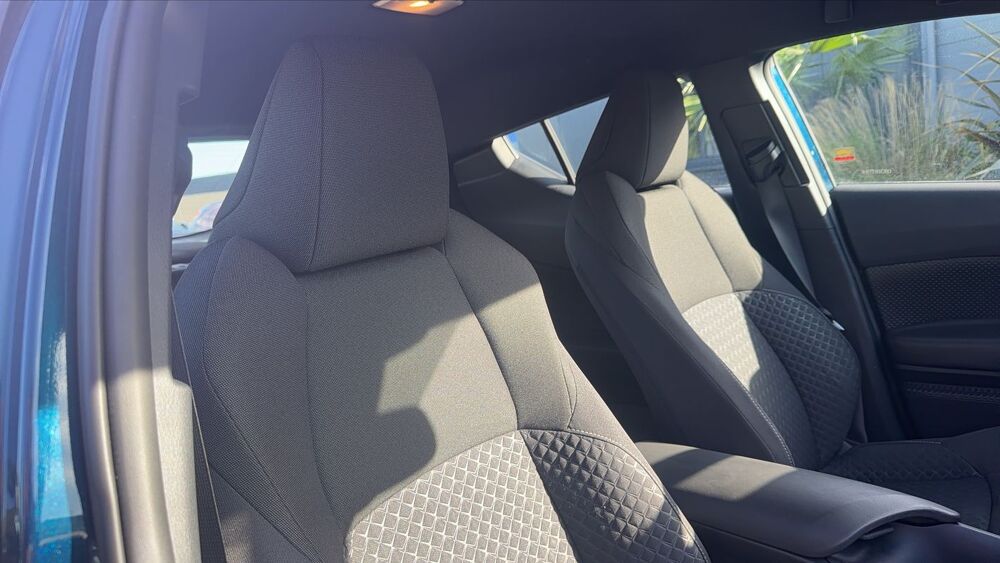 C-HR 1.8 VVT-i 122 Hybride 2WD CVT Dynamic Ultimate 2023 occasion 37230 Fondettes