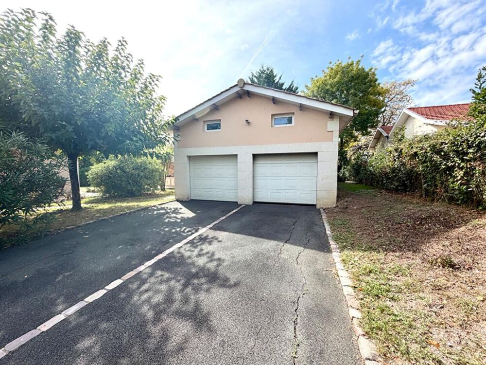 Vente Maison Maison  5 pièce(s) 124 m2 + double garage Saint ciers de canesse