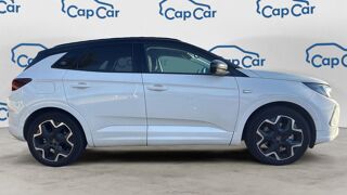 Grandland 1.6 Hybrid 300 AWD EAT8 Ultimate - Premi&egrave;re main Entretien c 2023 occasion 21000 Dijon