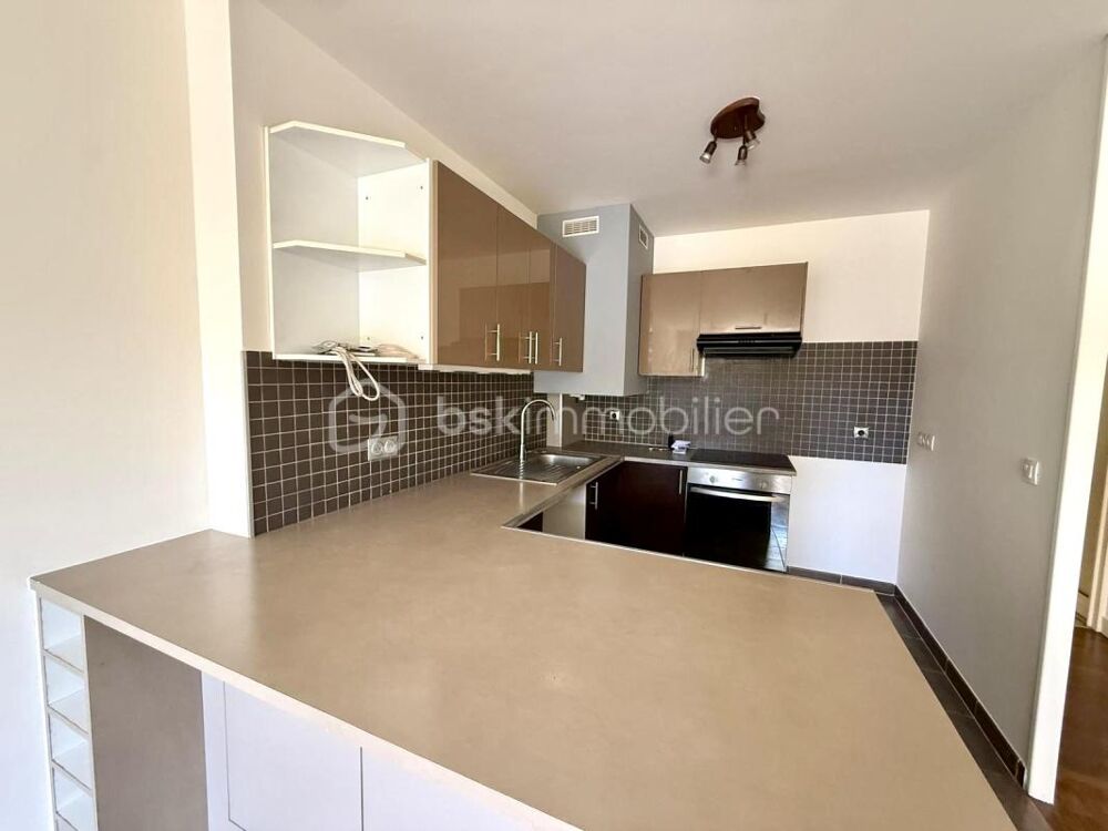 ? A VENDRE Rosny-sous-Bois (93110)  3 pièces avec terrasse et parking