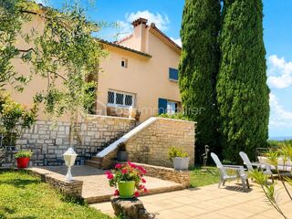  Maison à vendre 8 pièces 266 m²
