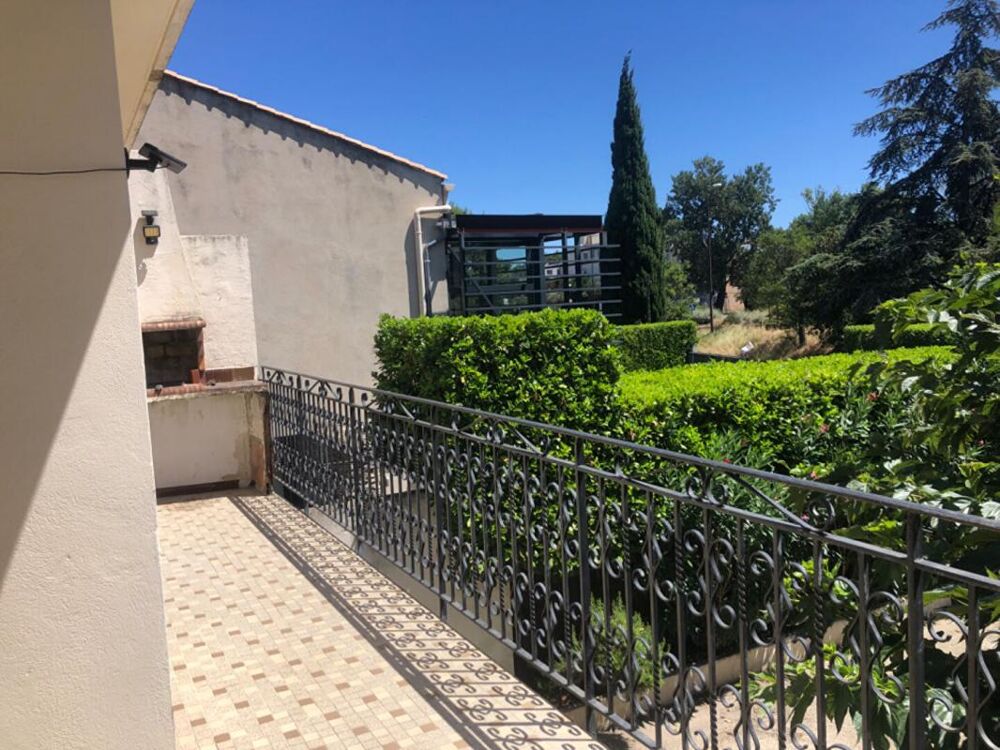 Maison Avignon 7 pièce(s) 141 m2 212000