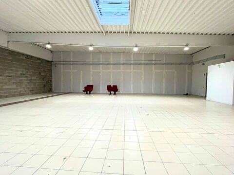   EXCLUSIVITE - Murs commerciaux libres 338 m² 