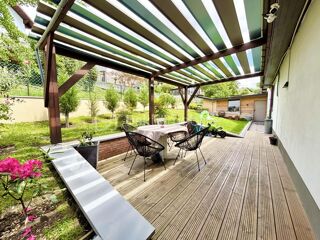  Immeuble � vendre 11 pi�ces 216 m�