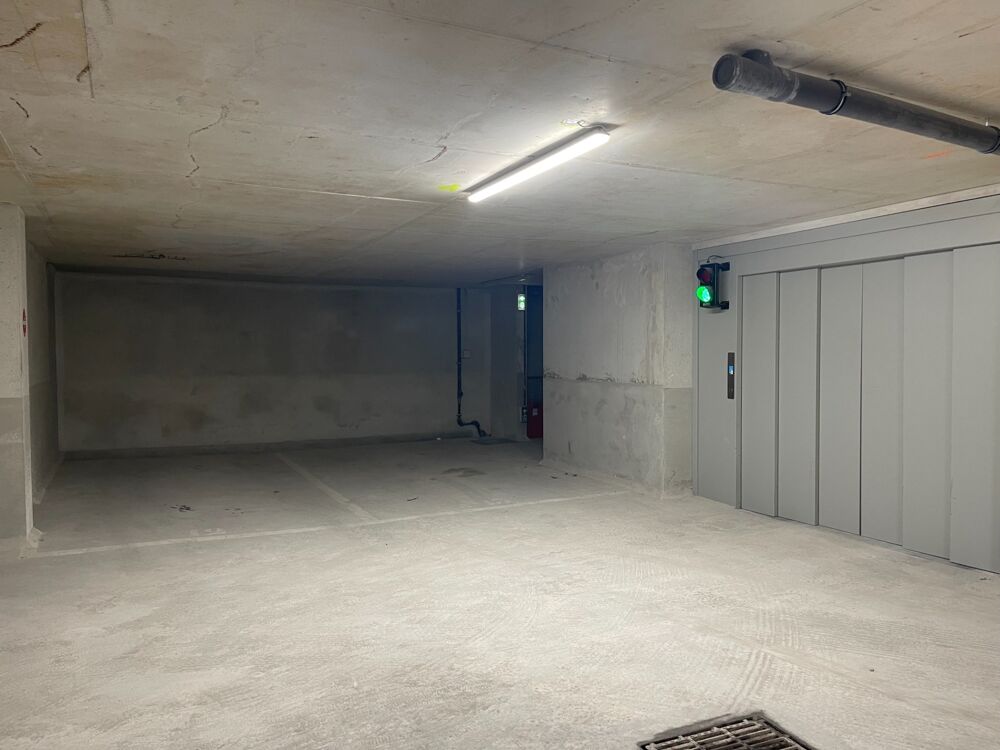 Vente Parking/Garage Parking intérieur sécurisé Nice