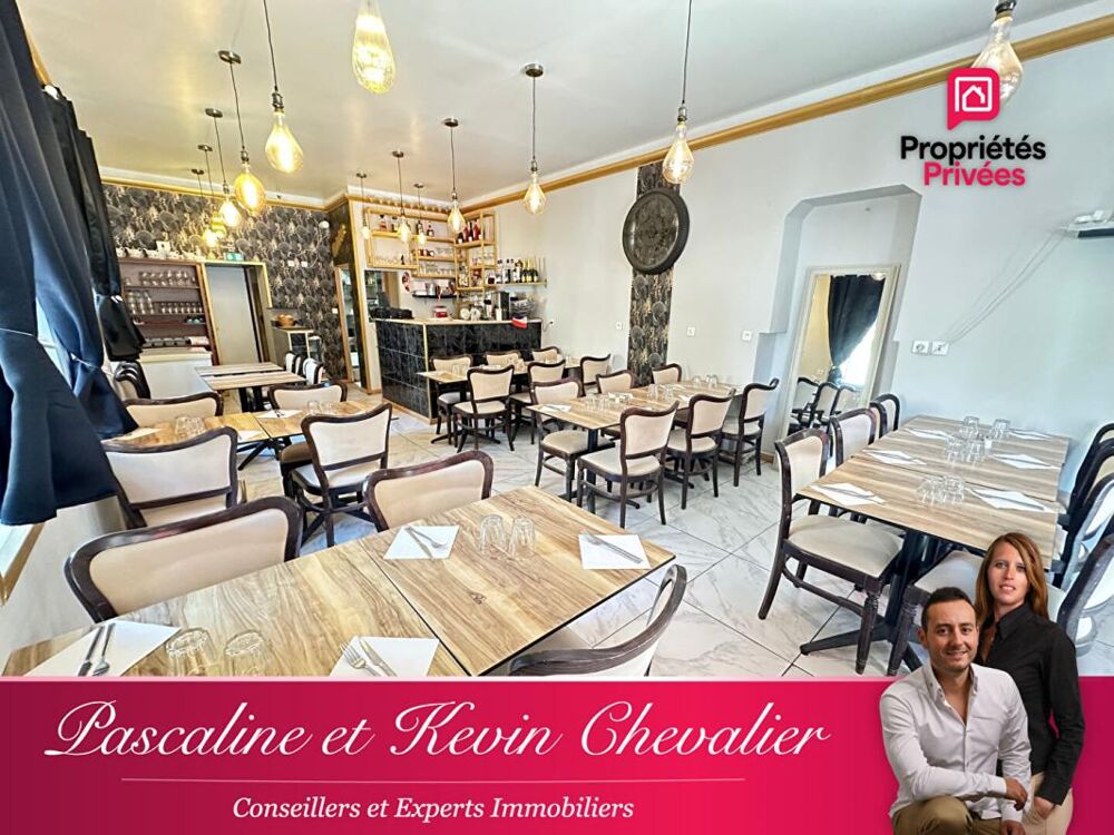  GRANS CENTRE-VILLE  LOCAL COMMERCIAL À LOUER  ENVIRON 60 M² TERRASSE  2 APPARTEMENTS 