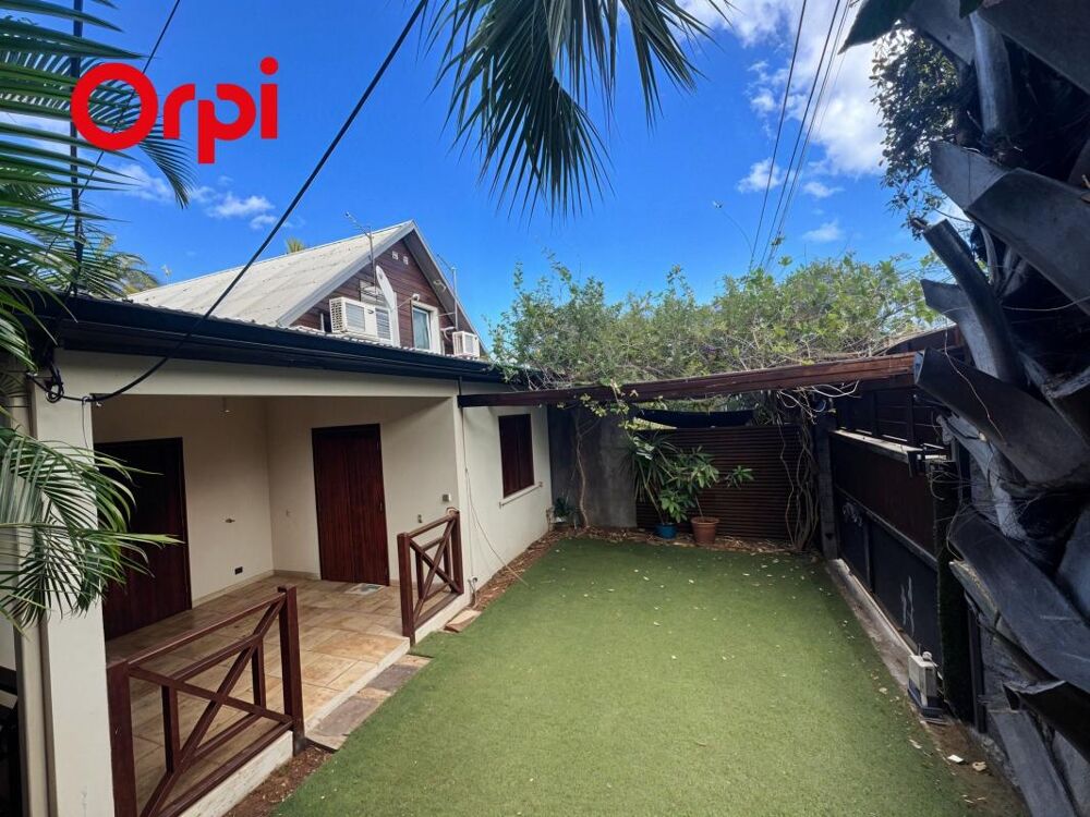 À vendre  Charmante maison de ville T3 à Saint-Pierre (RAVINE DES CABRIS)