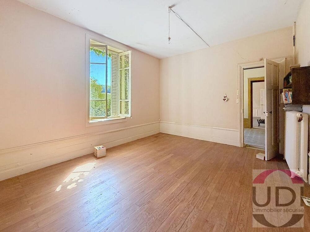 Vente Propriété/Château Demeure à vendre à Vidaillat Vidaillat