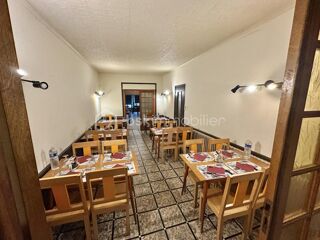  Immeuble à vendre 10 pièces 400 m²