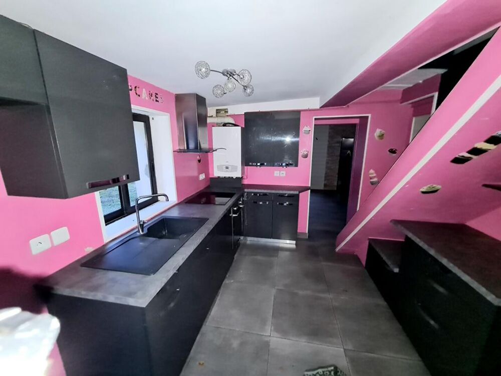 VENDU PAR L'AGENCE - Exclusivité - Les Andelys centre ville 27700 - Maison de 89 m2 2 chambres + 1 pièce servant de chambre - b