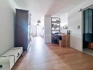  Appartement à louer 4 pièces 117 m²