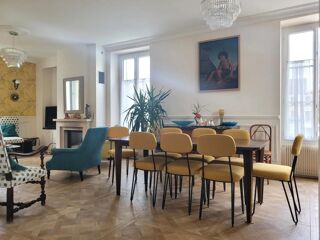  Propriété/château à vendre 13 pièces 397 m²