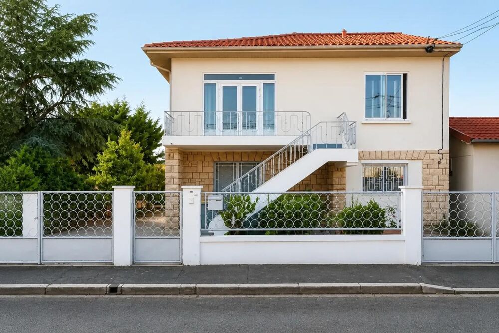 Vente Maison Maison de 7 pièces de 156 m² à Talence Talence