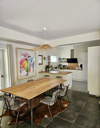  Maison � vendre 8 pi�ces 236 m�