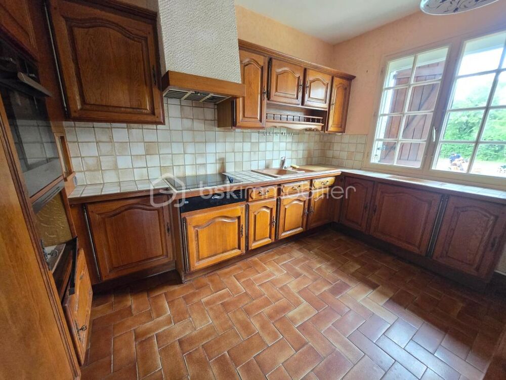 Vente Maison Joli Pavillon sur sous sol de 117m² à La Machine La machine