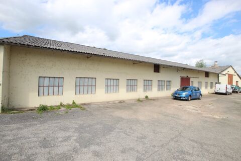 A VENDRE - BATIMENT D'ACTIVITE 220000 71500 Bantanges