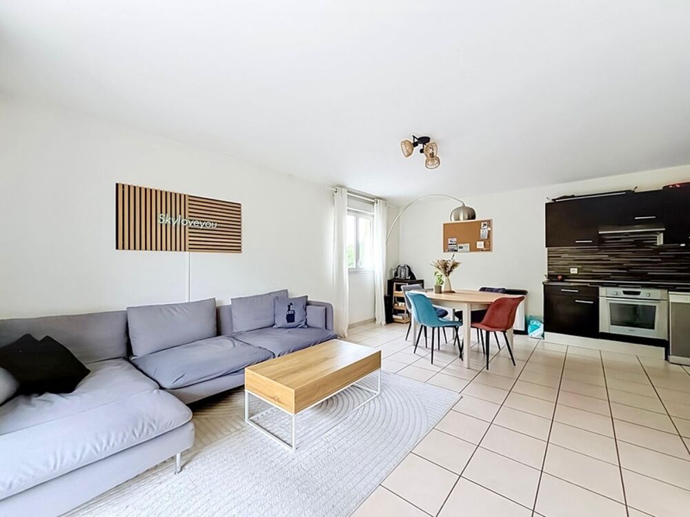Appartement à vendre 3 pièces ETREMBIERES (74)
