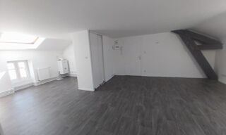  Appartement à louer 3 pièces 63 m²
