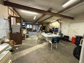  Immeuble à vendre 6 pièces 100 m²