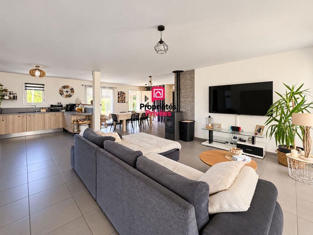 Vente Maison Maison plain-pied 3 chambres bureau terrain 3500 m² Bazas