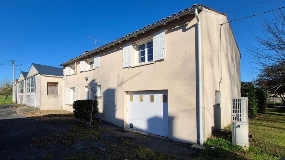 Vente Maison Maison à vendre 5 pièces SAINT SAVINIEN (17) Saint savinien